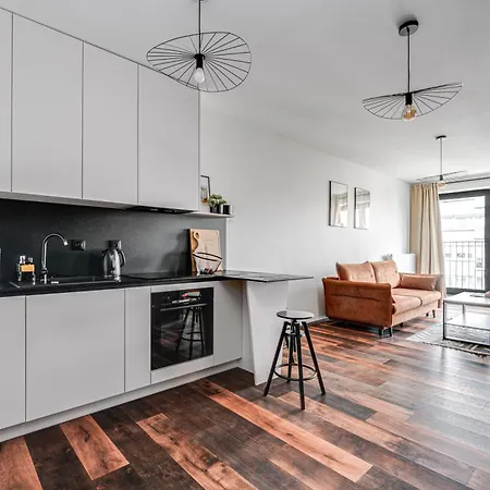 Apartment Wyszynskiego 56 By Homeprime Wroclaw